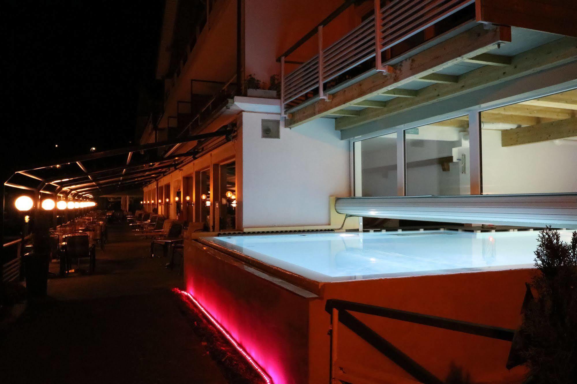 Strandhotel Seeblick Фаулензее Экстерьер фото